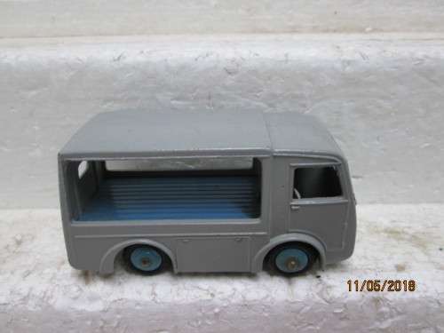 DIE CAST DINKY TOYS : NGB ELECTRIC VAN - LOT 912S