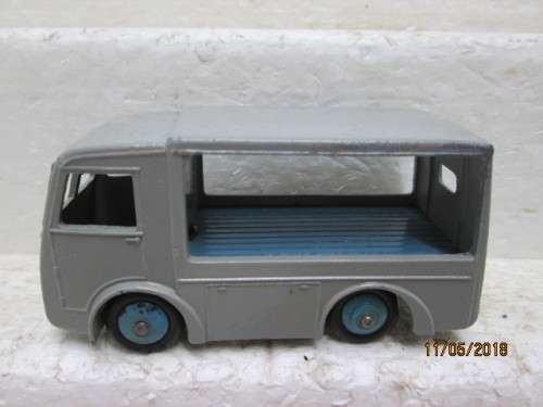 DIE CAST DINKY TOYS : NGB ELECTRIC VAN - LOT 912S