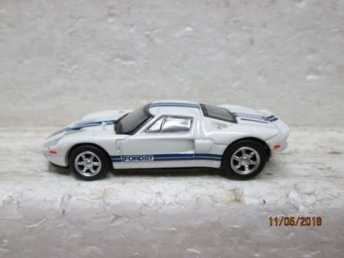 DIE CAST : RS MODELS 2005 FORD GT - LOT 932S