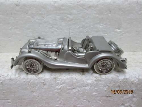 ALTAV MODEL CAR DESK CLOCK (STAINLESS STEEL) Reduced to clear - LOT 964S