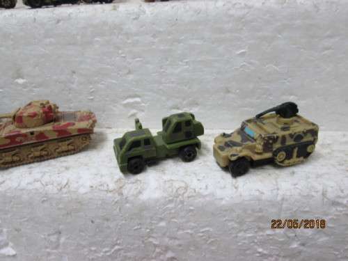 DIE CAST : MILITARY MICRO MACHINES x17 - LOT 54T