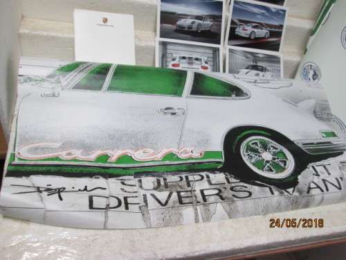 PORSCHE 911 GT3 RS4 POSTCARDS x6 PLUS WRAPPING PAPER (Reduced to clear)- LOT 64T