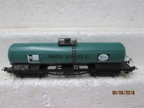HO SCALE LIMA TANKER (PFIZER) - LOT 157T