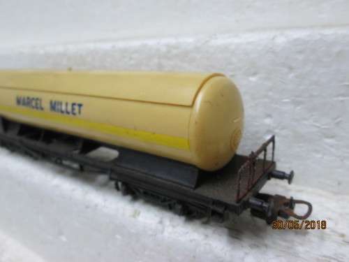 HO SCALE LIMA TANKER (MARCEL MILLET) - LOT 165T