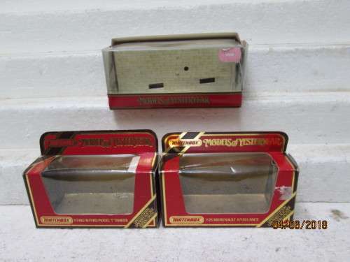 DIE CAST MODELS OF YESTERYEAR : x3 EMPTY BOXES - LOT 247T