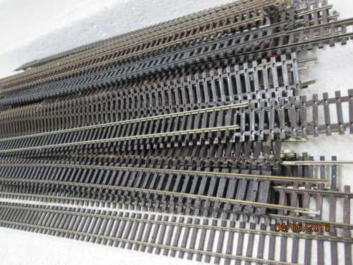 HO/OO SCALE FLEXITRACK OFF-CUTS x52 - LOT 260T