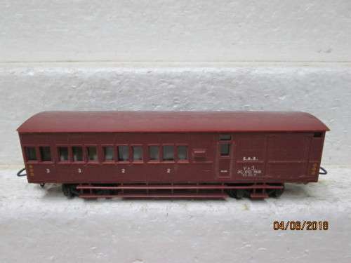 HO SCALE LIMA SAR V8 GUARD VAN - LOT 269T