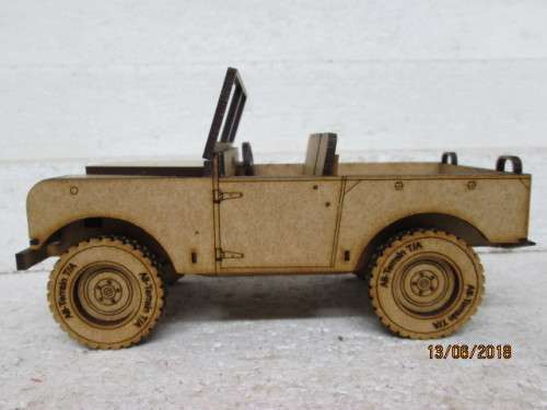 1:18 SCALE LAZER CUT 1948 SWB LANDROVER - LOT 280T