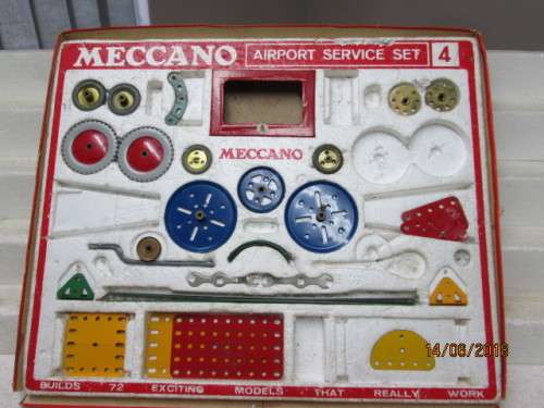 x3 VINTAGE MECCANO SETS  - LOT 285T