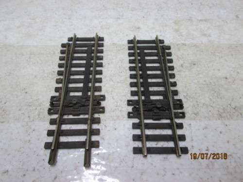 HO/OO SCALE : PECO LEFT & RIGHT DE-RAILER - LOT 572T