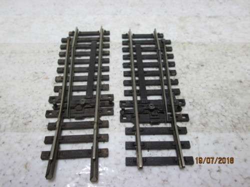 HO/OO SCALE : PECO LEFT & RIGHT DE-RAILER - LOT 572T