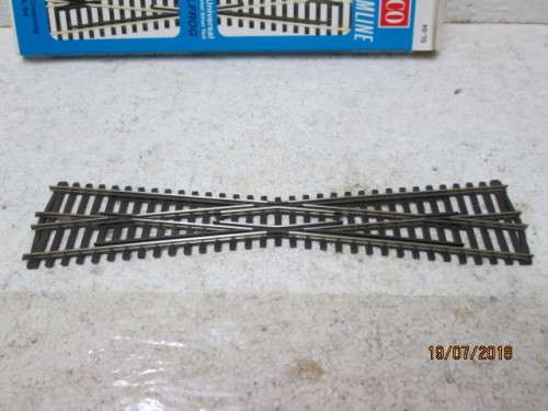 HO/OO SCALE : PECO LONG CROSSING (BOXED) - LOT 581T