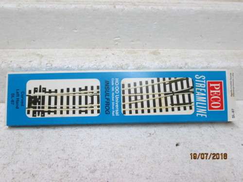 HO/OO SCALE : PECO CURVED LEFT HAND POINT (BOXED) - LOT 588T