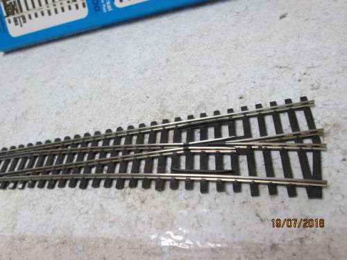 HO/OO SCALE : PECO LARGE RIGHT HAND POINT (BOXED) - LOT 592T