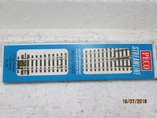 HO/OO SCALE : PECO LARGE RADIUS LEFT HAND POINT (BOXED) - LOT 595T