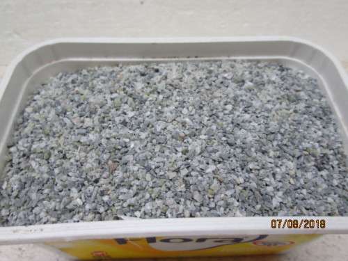 HO SCALE : SCENIC MATERIAL (MEDIUM GREY/ WHITE BALLAST 750g) - LOT 778T
