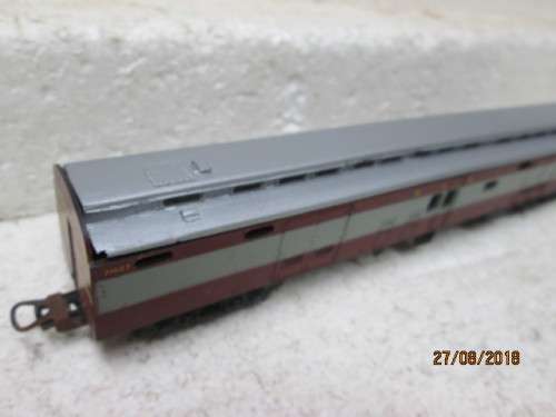 HO SCALE : LIMA SAR TRANS-KAROO OLD STYLE REPLACEMENT ROOF (CLERESTORY ROOF) - LOT 929T