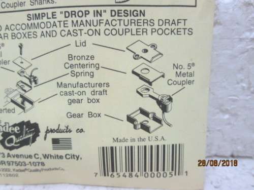 HO SCALE KADEE No 5 METAL COUPLERS (4 PER PACK) - LOT 966T