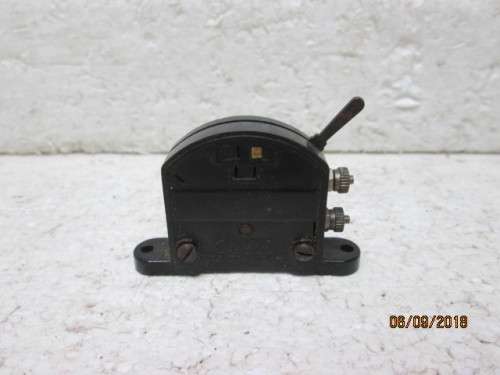 OO SCALE : HORNBY DUBLO SWITCH D2 - LOT 119U