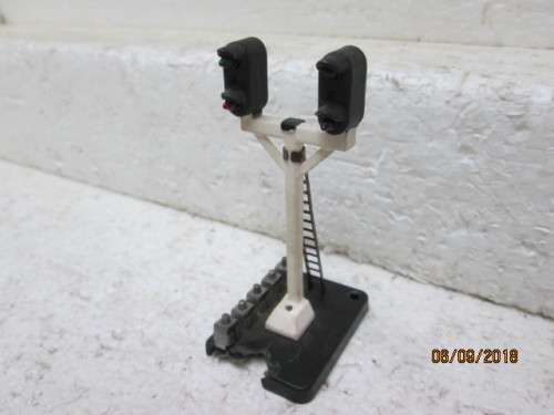 OO SCALE : HORNBY DUBLO COLOUR  RAIL SIGNAL LIGHTS (BOXED) - LOT 123U