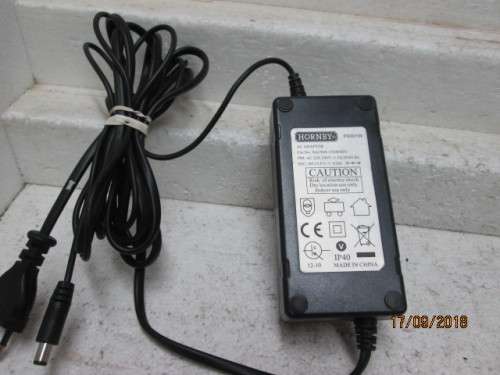 HO/OO SCALE : HORNBY TRANSFORMER - LOT 183U