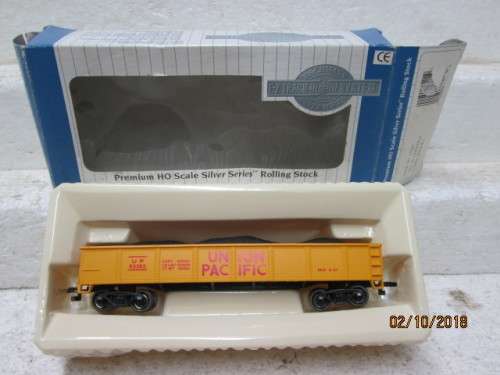 HO SCALE : BACHMANN SILVER SERIES UNION PACIFIC CONDOLA (BOXED) - LOT 228U