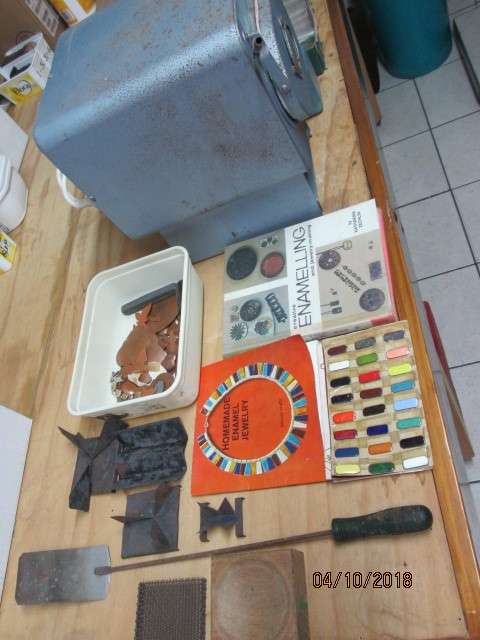 ENAMELLING KILN/OVEN + KIT - LOT 408U