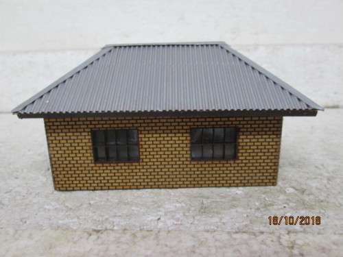 HO SCALE : SAR BUILDING / HOUSE - LOT 493U