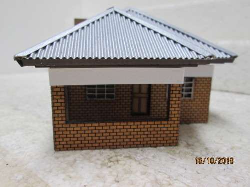 HO SCALE : SAR HOUSE (ALIWAL NORTH RAILWAY HOUSE) - LOT 494U