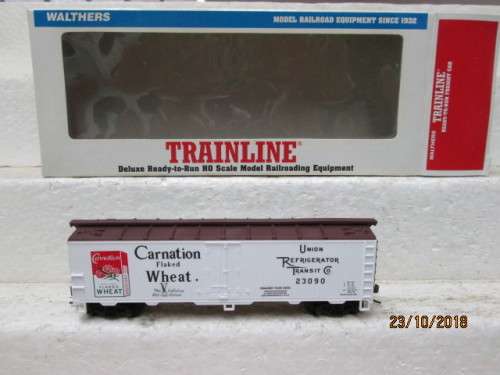 HO SCALE : WALTHERS 40' BOX CAR (CARNATION) BOXED - LOT 656U