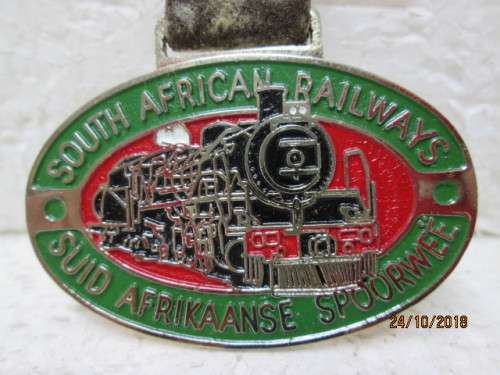 SOUTH AFRICAN RAILWAY METAL KEYRING - LOT 717U