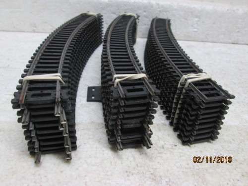 HO/OO SCALE : FELLER TRACK (x29 PIECES) - LOT 824U