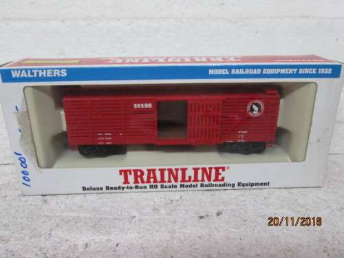HO SCALE : WALTHERS CATTLE CAR (GREAT NORTHERN) BOXED - LOT 642U