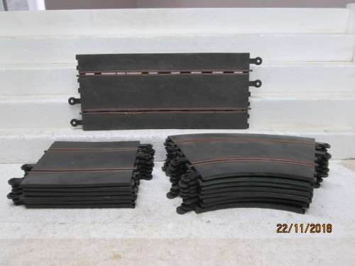 SCALEXTRIC :  TRACK x15 PIECES - LOT 789U