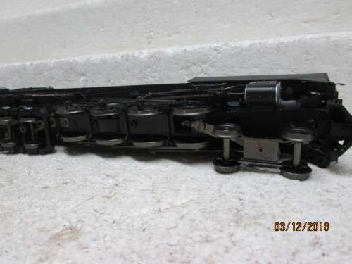 HO SCALE : RIVAROSSI FEF 4-8-4 UNION PACIFIC STEAM LOCOMOTIVE (BOXED) - LOT 169V