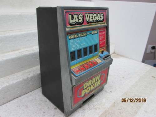 LAS VEGAS DRAW POKER MINI SLOT MACHINE - LOT 226V