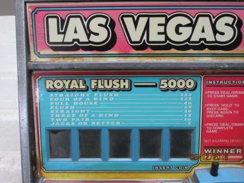 LAS VEGAS DRAW POKER MINI SLOT MACHINE - LOT 226V
