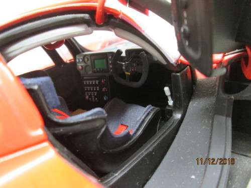 1:18 SCALE AUTOART TOYOTA GT ONE - LOT 299V