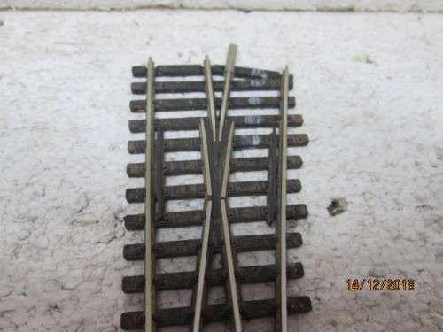 HO/OO SCALE : PECO SMALL RADIUS RIGHT HAND POINT INSULFROG SL-91 - LOT 371V