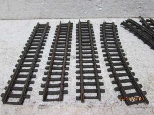 OO SCALE : TRI-ANG TRACK & EQUIPMENT (2-RAIL) - LOT 457V
