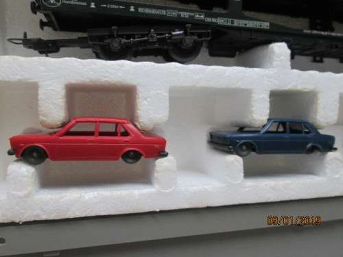 HO SCALE : LIMA AUTOMATIC CAR UNLOADER (BOXED) - LOT 500V
