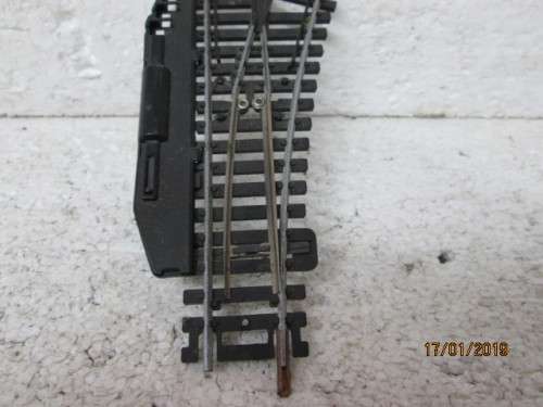 HO/OO SCALE : LIMA RIGHT HAND POINT No 3050 - LOT 543V