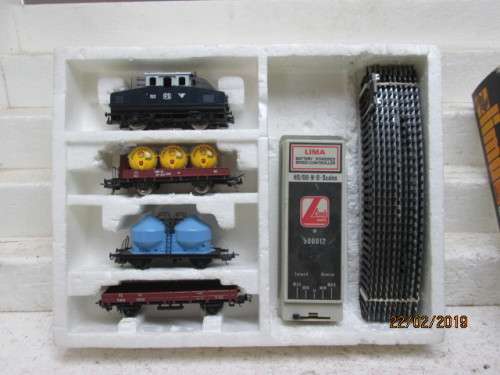 HO SCALE : LIMA FS TRAIN SET (BOXED) - LOT 849V