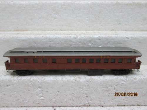 HO SCALE : SAR A18 DINING CAR COACH - LOT 867V