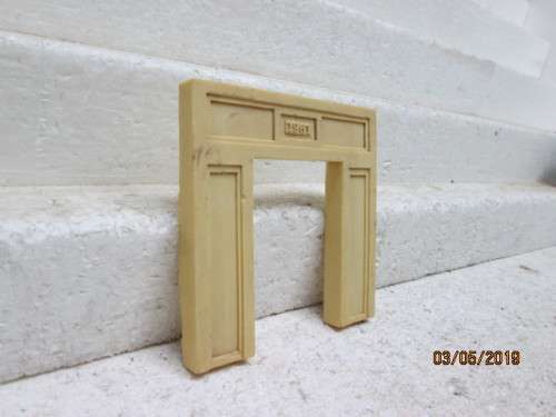 HO SCALE : TUNNEL ENTRANCE (1961) - LOT 987V