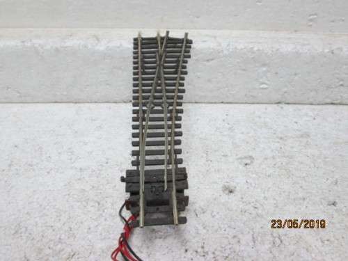 HO/OO SCALE : PECO RIGHT HAND POINT WITH FITTED MOTOR - LOT 396W