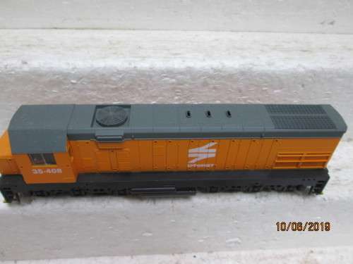 HO SCALE : FRATESCHI SAR CLASS 35 DIESEL LOCOMOTIVE (BOXED) - LOT 429W