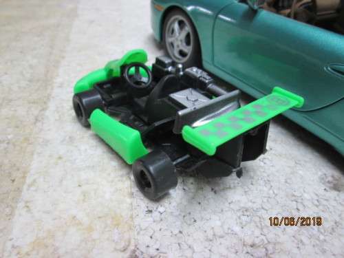 REDUCED TO CLEAR : RACING GO KART (GREEN) - LOT 443W