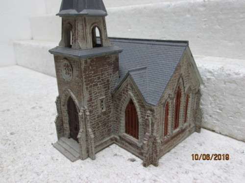 HO SCALE : BACHMANN CHURCH - LOT 473W