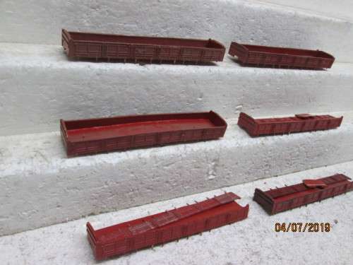 HO SCALE : SAR DZ WAGONS x6 FOR REPAIR - LOT 759W